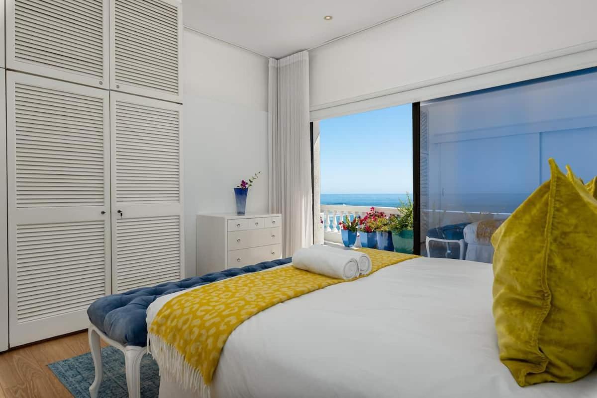 Apartment Greek In Clifton With Sea & Mountain Views *