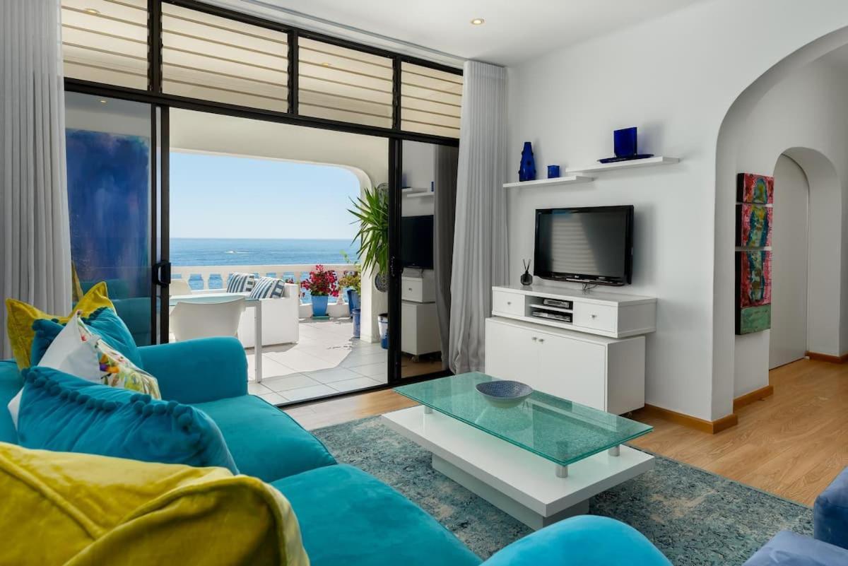 Greek In Clifton With Sea & Mountain Views Apartment Cape Town